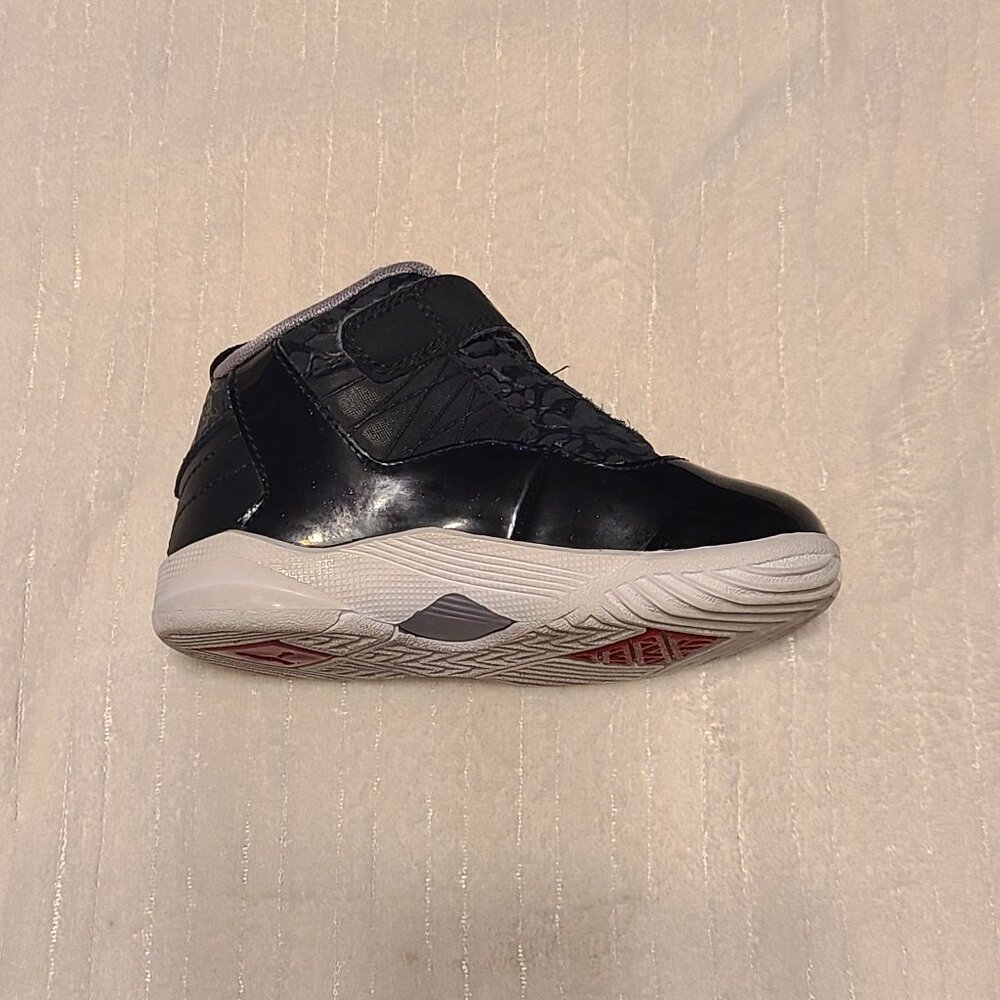 Jordan Melo M8 - Picture 7 of 11